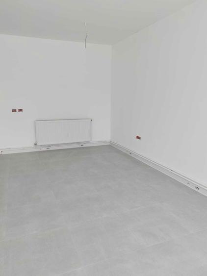 Inchiriez spatiu comercial - 1