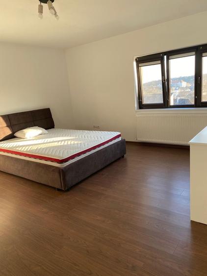 Casa de inchiriat in Turda aproape de centru - 8