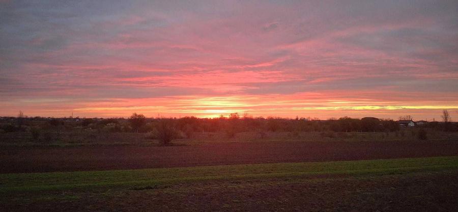 Casa perfecta 3 camere 110 mp, mobilata, teren 400 mp, rasarit si apus - 2