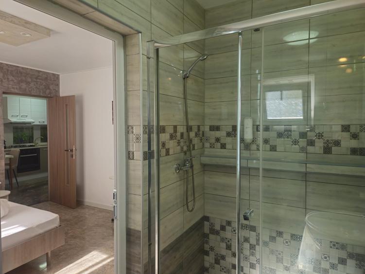 AFACERE  LA CHEIE /PENSIUNE VENUS / IDEALA INVESTITIE  URBANISM P+9 - 20