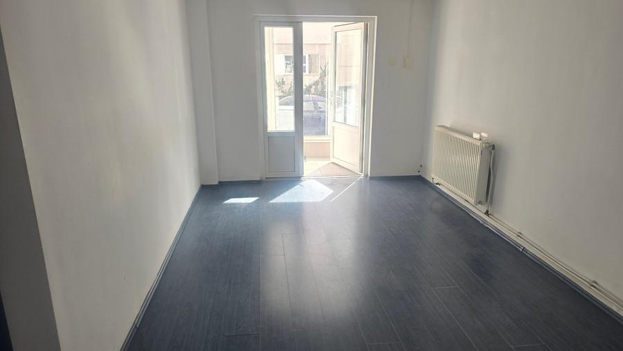 Inchiriez spatiu comercial cu destinatie de birouri in Deva, zona I. Creanga, - 5