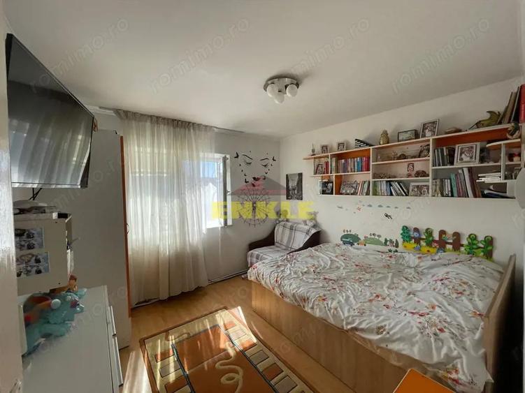 Vanzare apartament 4 camere zona Imparat Traian - 8