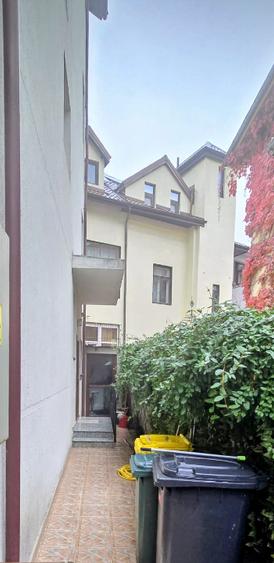 Vila P+2E+M | 200 mp | Cotroceni | terasă 30 mp  | pretabil medical & office - 4