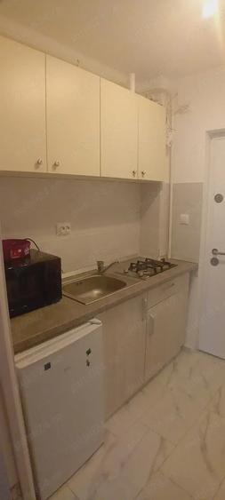 Vand camera de camin transformata in garsoniera - 3