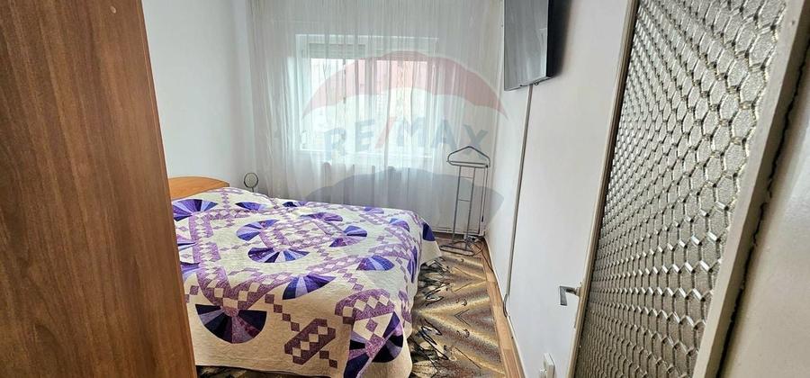 Apartament cu 2 camere de vânzare, strada Milcov - 3