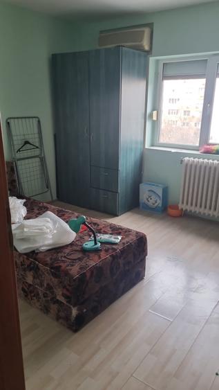 Crangasi , 5 minute metrou - 7