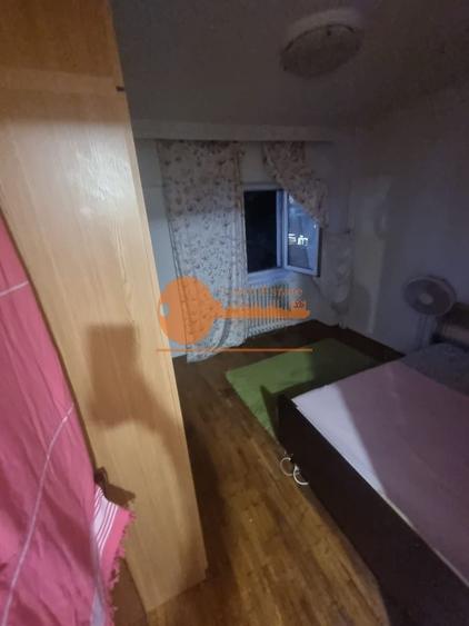 Apartament cu 3 camere in zona Crangasi - 10
