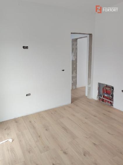 Duplex cu 3 camere cu Canalizare în Săcălaz