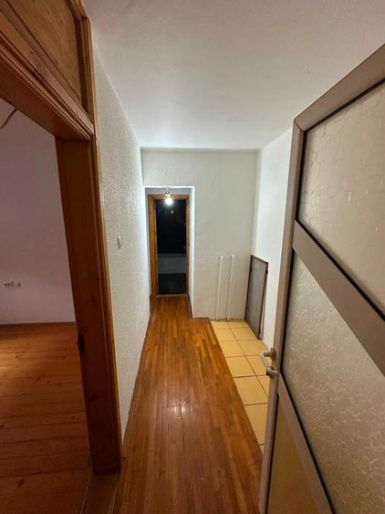 Apartament cu 3 camere decomandat în Unirii Sud