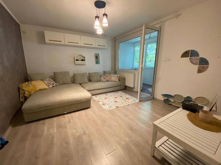 Apartament Dristor - Metrou - Loc De Parcare - Boxa - 2