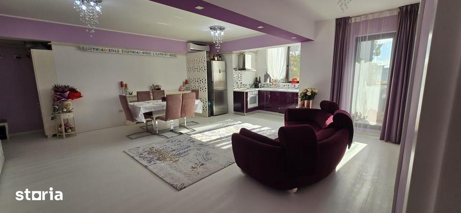 Apartament cu 4 camere în Sud