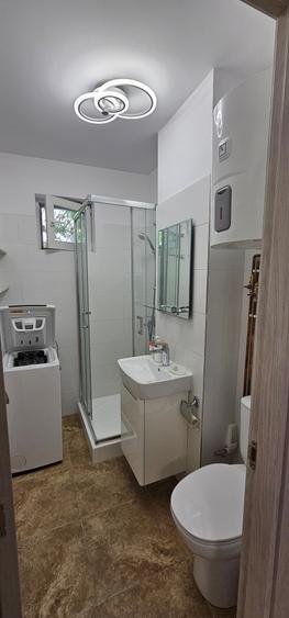 Apartament cu 2 camere semidecomandat în Tineretului