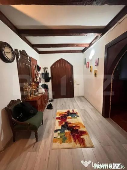 Casă cu 3 camere cu Teren 451 Mp în Central