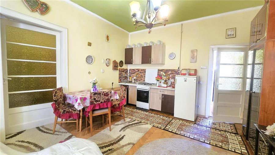 Apartament cu 2 camere nedecomandat în Ultracentral
