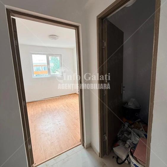 Apartament cu 3 camere decomandat în Micro 21