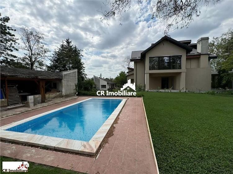 Casă cu 4 camere în Ghermănești