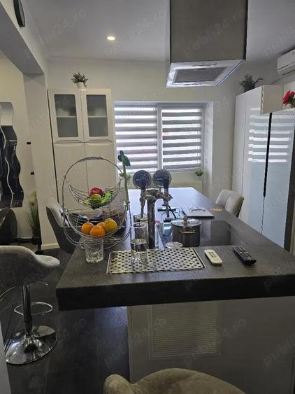 Vand ap la casa central , inc gaz , SC 96 mp, front stradal, renovat lux - 9
