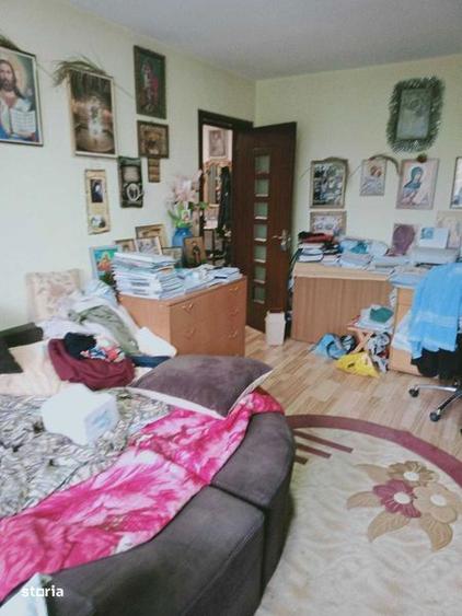 Ap. 3 Camere (zona Crangasi-- Pod Grand). - 2