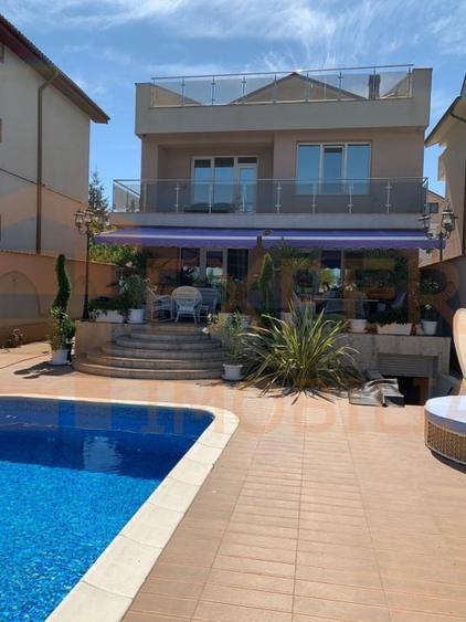 Casa de lux cu piscina  vedere Lac Siutghiol | Ovidiu - 13