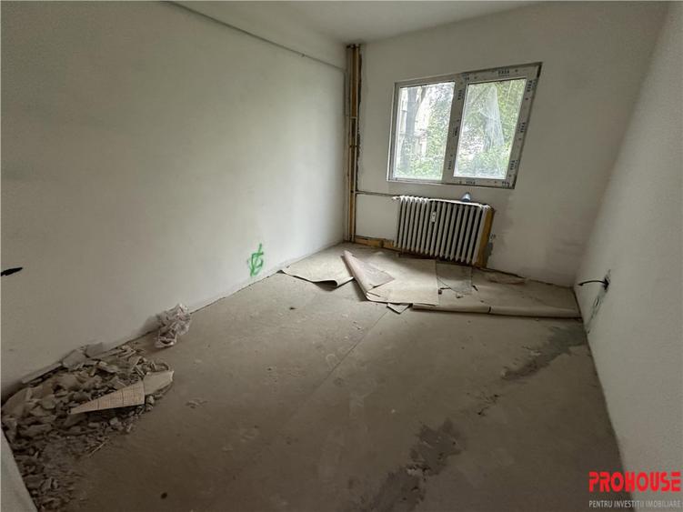 Orizont- 3 camere decomandate in renovare! - 8