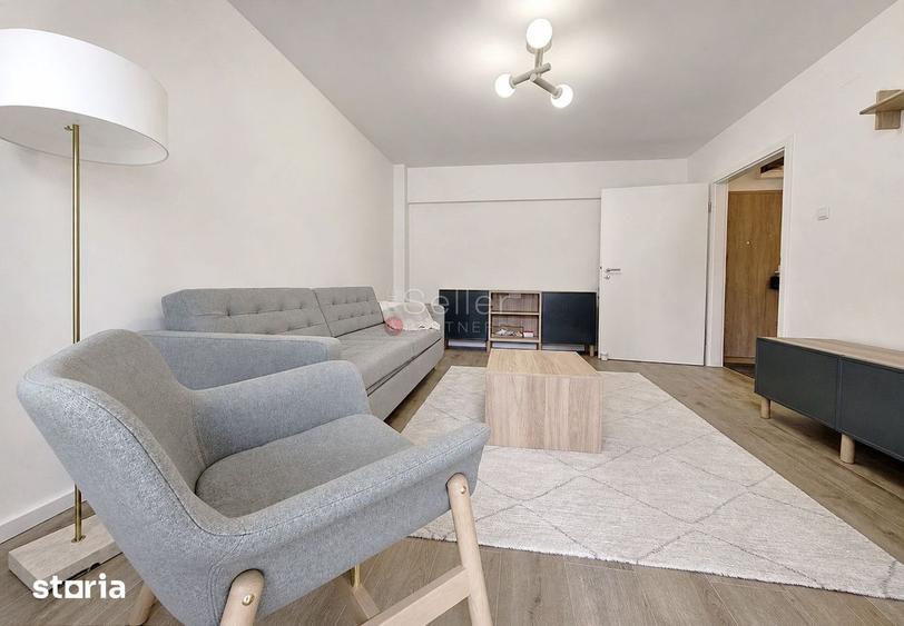 Apartament cu 3 camere în Centrul Civic