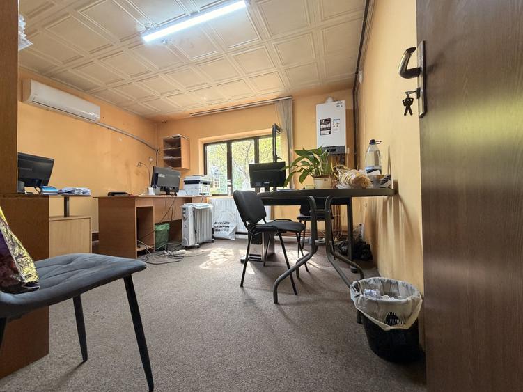 Apartament cu 2 camere decomandat în Steaua