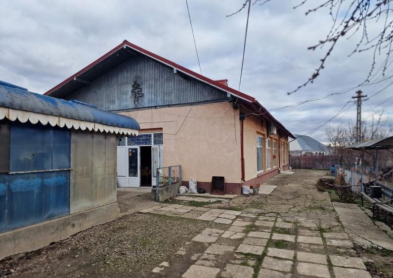 Se ofera spre vanzare / inchiriere cladire cu spa?iu... - 27