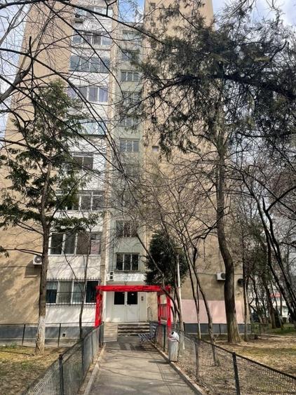 Bd.Obregia 2 camere,renovat lux,mobilat-utilat,centrala proprie,etaj 3/10 - 26