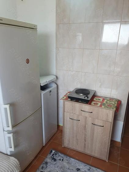 Inchiriez garsoniera 100 euro + 100 comision - 1 persoana - 8