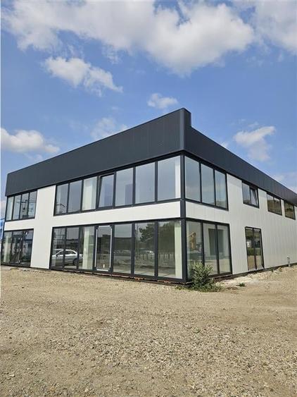 Spatiu 650 mp - Showroom Comercial - Depozitare - 15