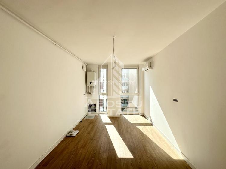 Apartament cu 2 camere semidecomandat în Torontalului