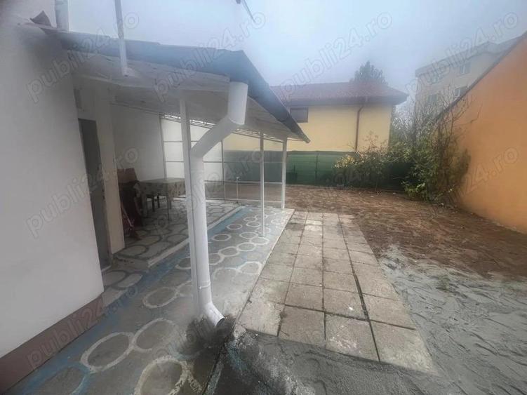 casa doua camere de inchiriat - 4