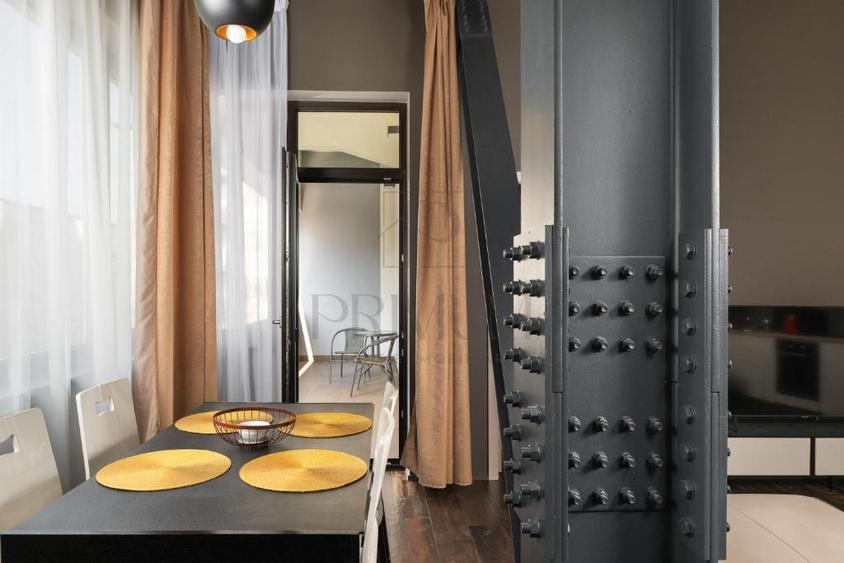 Apartament cu 2 camere decomandat, mobilat în Semicentral
