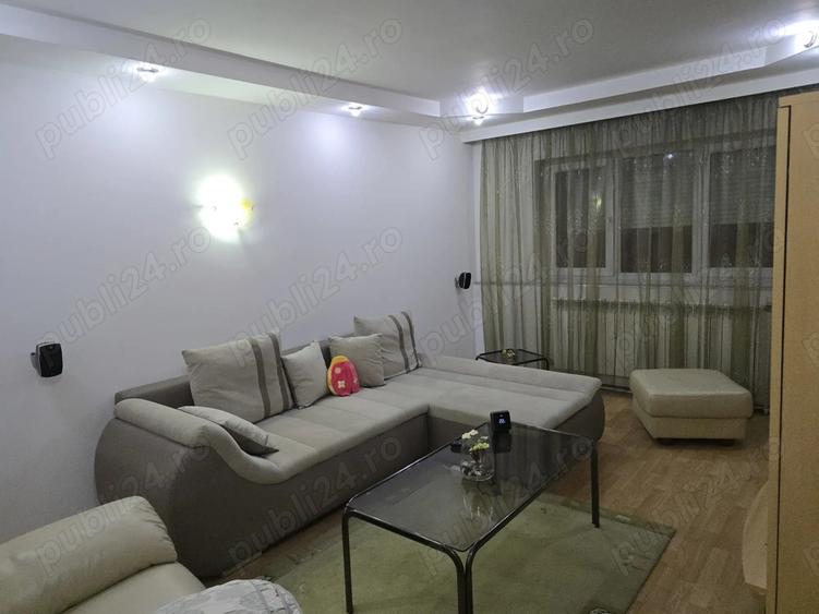 Apartament etaj 4 plus mansarda, scara interioara. Lapusneanu, zona Dacia. - 1