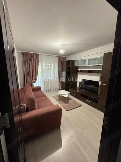 Proprietar vand apartament Valea Rosie