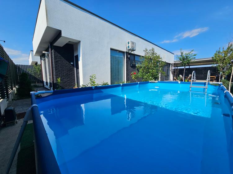 Casă individuală cu 3 camere cu Canalizare în Tunari