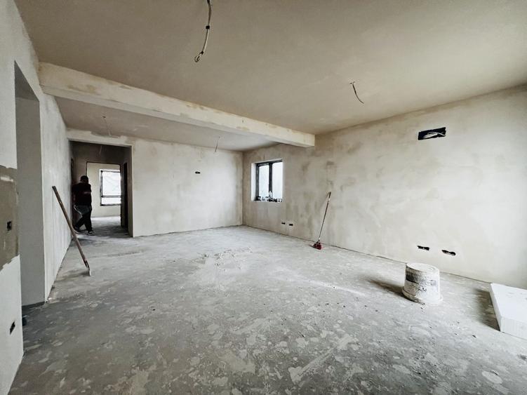 Apartament 4 camere Bloc Nou Torontalului - 2