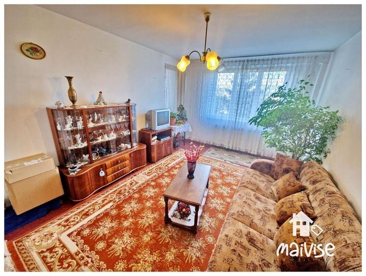 Apartament 3 camere de vanzare, str.Tudor Vladimirescu - 5