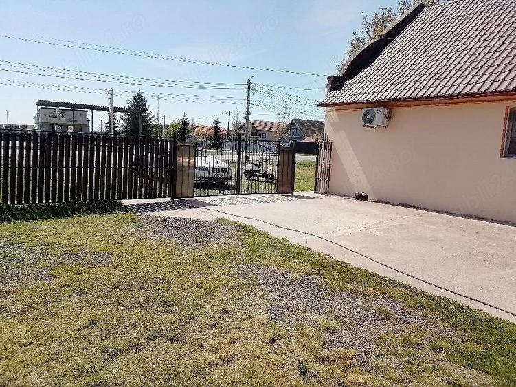 Buna ziua tuturor am casa de inchiriat detalii - 4