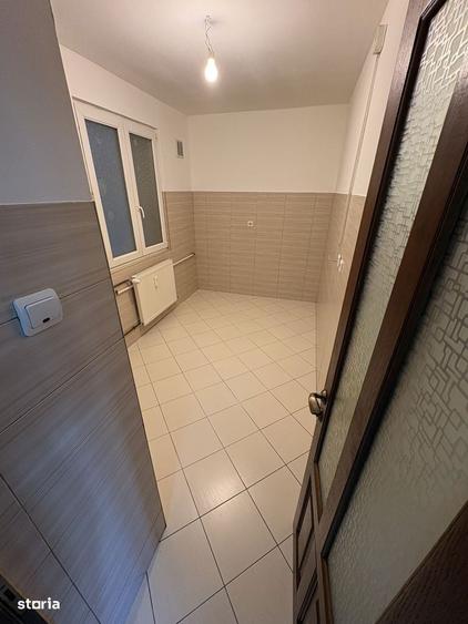 Apt 2 cam stradal Dimitrie Cantemir - et 1 - renovat - 23