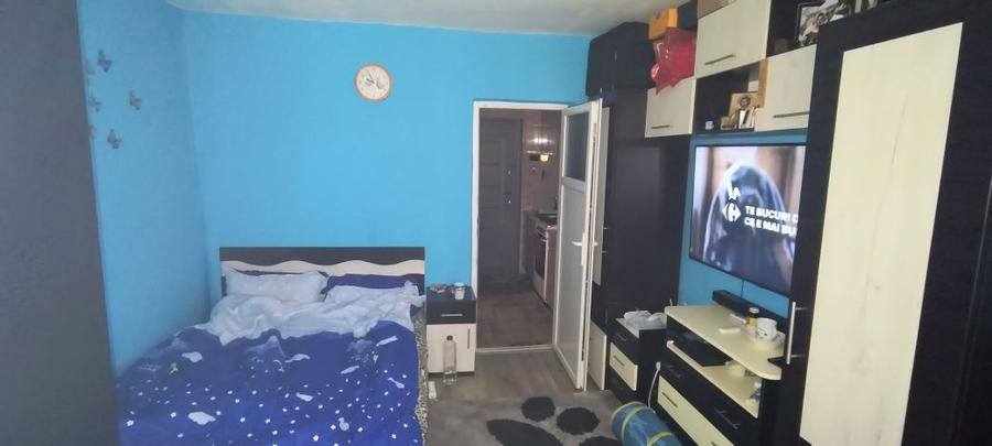 vand camera camin stil garsionera - 3