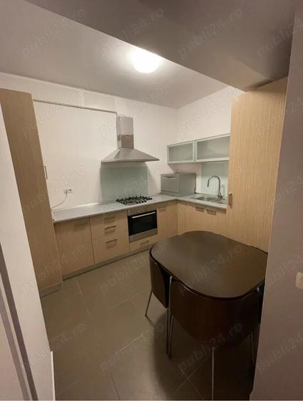 Inchiriez studio dublu vedere Parcul Tineretului, bloc 2008, etaj 7 10 - 5