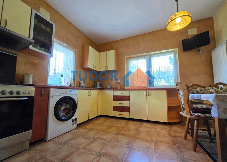 Vila de vanzare in Iancu Nicolae situata in complex rezidential langa lac - 4