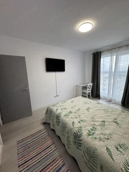 Apartament 2 camere, cf 1 dec, etaj 7/9, Bulevardul Bucuresti - 10