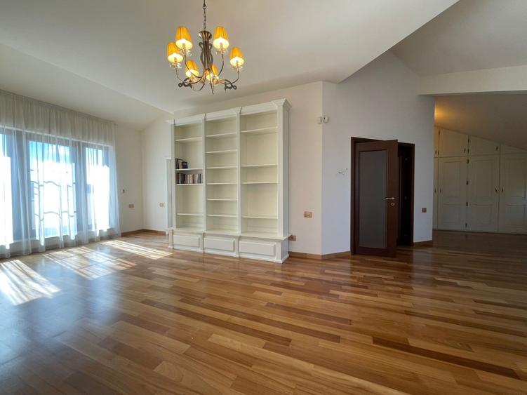 Faleza Nord - Universitate, Vila D+P+2 langa plaja, mobilata si utilata lux - 50