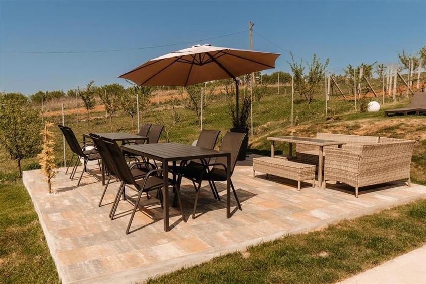 COMPLEX TURISTIC | SAT RONTAU | ZONA BAILE 1 MAI | BIHOR - 20