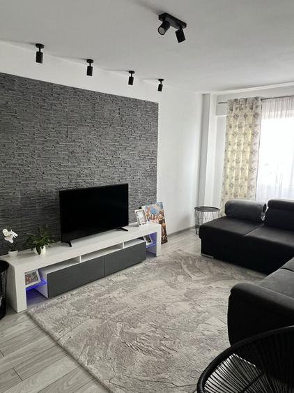 Apartament 3 camere Calea Bucuresti - 2