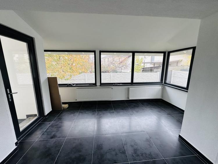 Vila superba Rosu, zona Crinului, 4 camere+terasa inchisa, 249 mp teren, 153 mp - 10