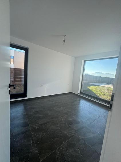 Casa Individuala moderna, intabulata si racordata la toate utilitatile - 9