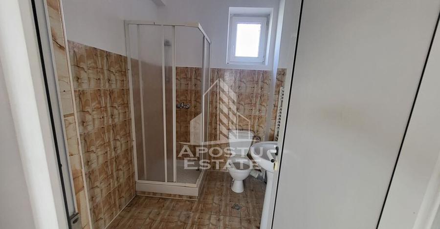 Cladire P+2E+M pentru diverse activitati,Mehala - 1